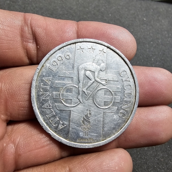 1996 Atlanta Olympic Games Silver Tone  Cycling Commemorative medal Coin Token s - Picture 1 of 11